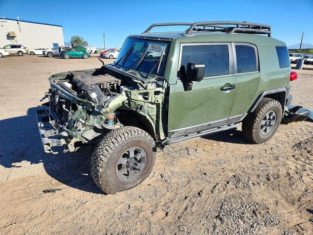 2011 TOYOTA FJ CRUISER BASE  