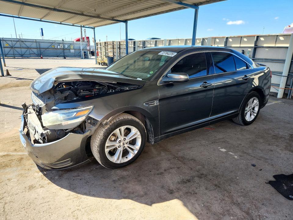 2015 FORD TAURUS SEL  