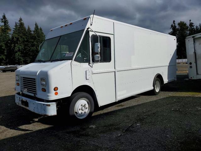 2005 FREIGHTLINER CHASSIS M LINE WALK-IN VAN  