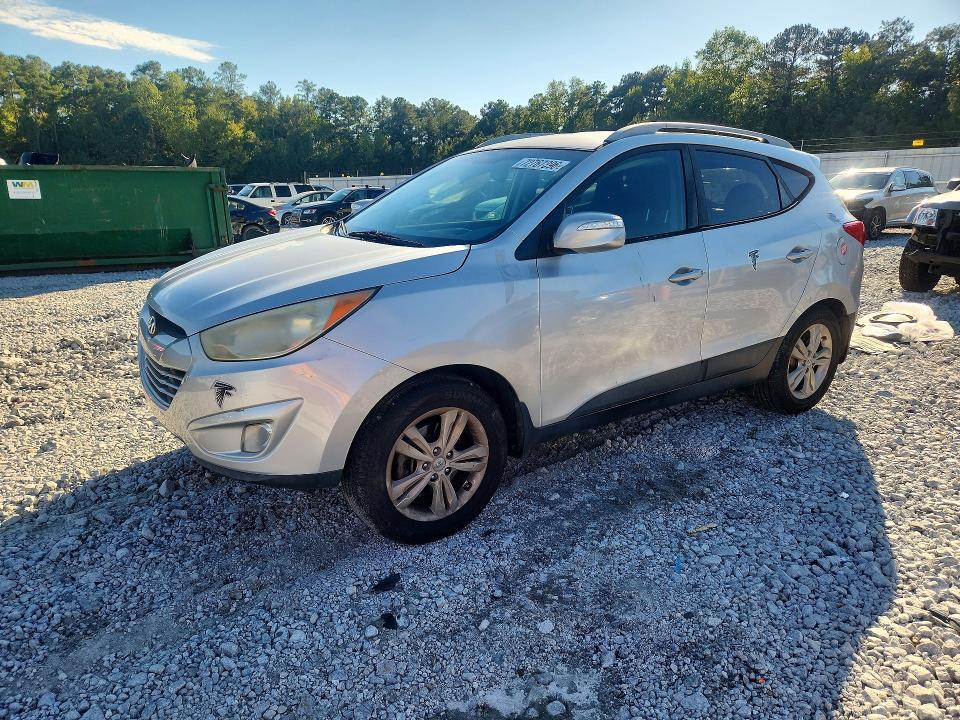 2013 HYUNDAI TUCSON GLS  