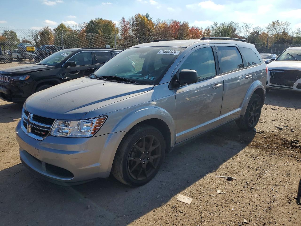 2017 DODGE JOURNEY SE view, angle 1