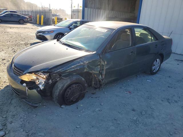2004 TOYOTA CAMRY LE  