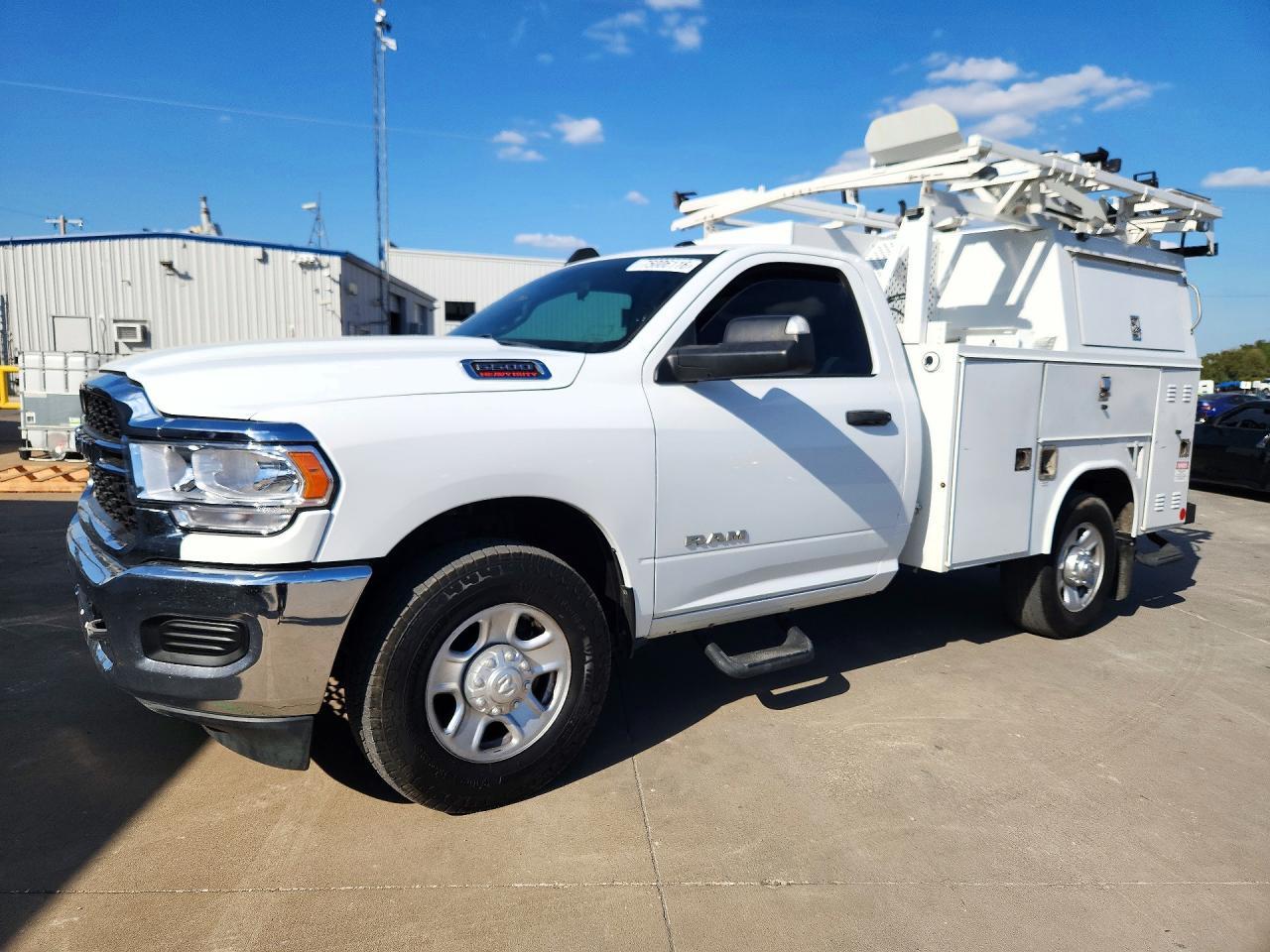 منظر 2021 RAM 3500 TRADESMAN، زاوية 1