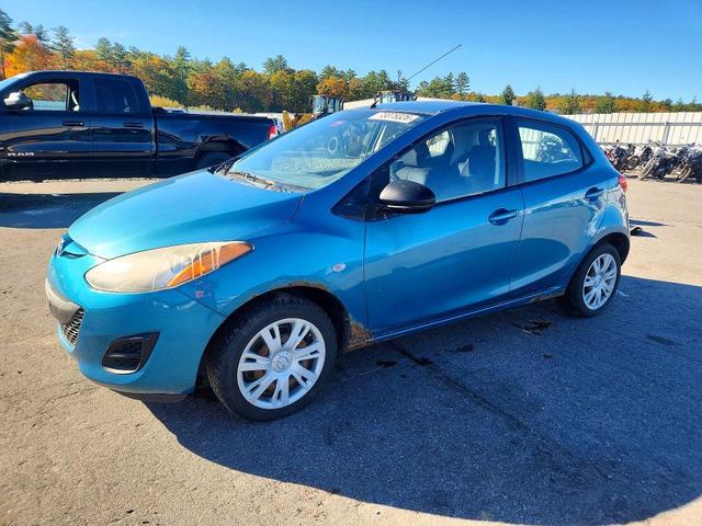 2011 MAZDA 2