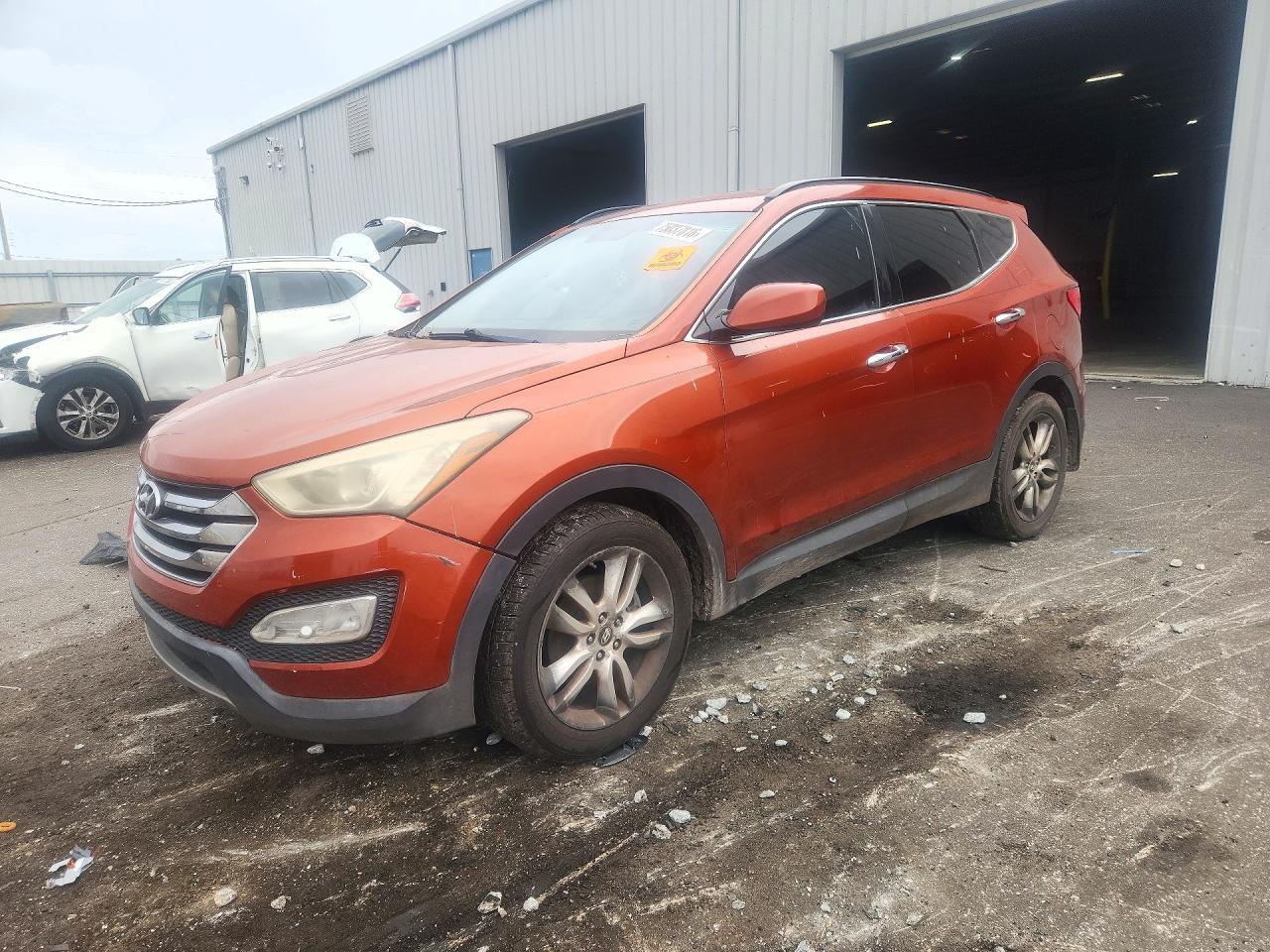 Вид 2013 HYUNDAI SANTA FE SPORT 2.0T, угол 1