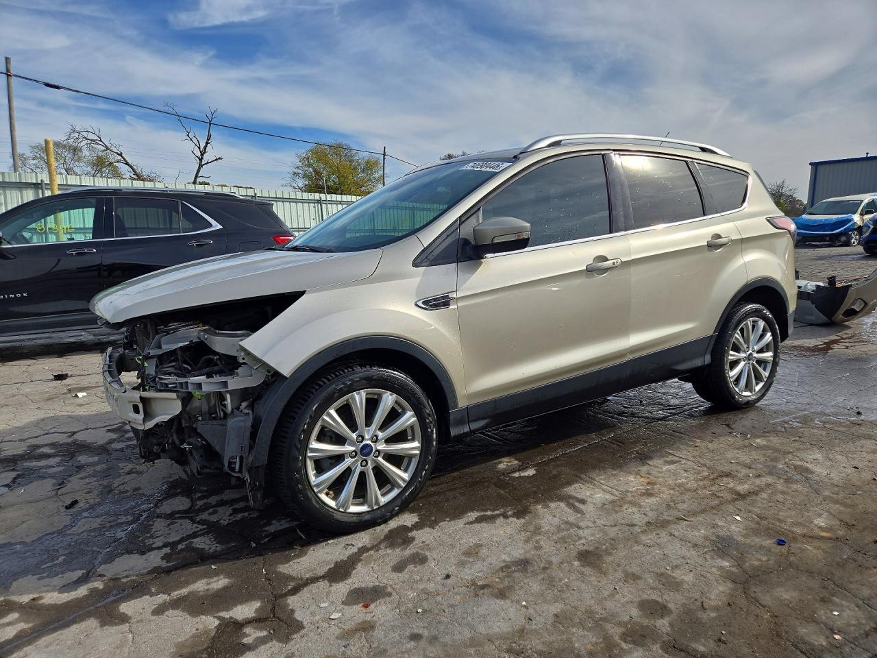 منظر 2017 FORD ESCAPE TITANIUM، زاوية 1