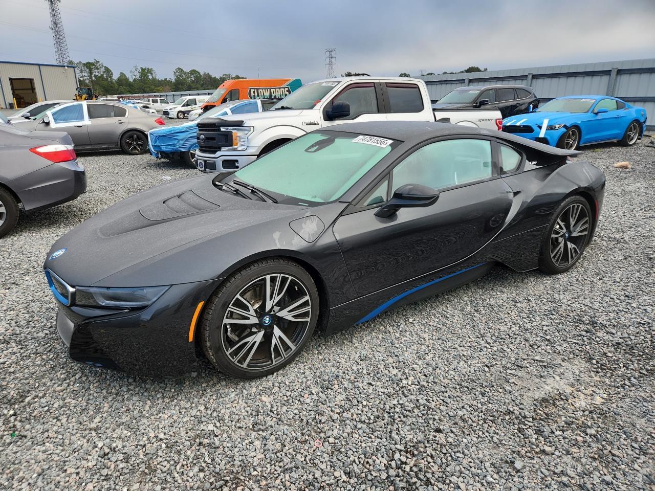 2019 BMW I8 view, angle 1