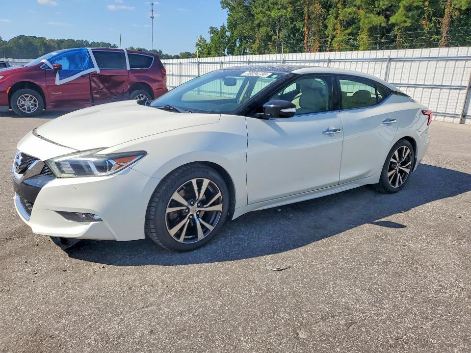 2017 NISSAN MAXIMA 35 SL  