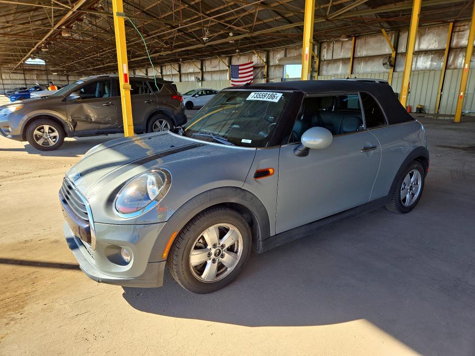 2019 MINI COOPER   