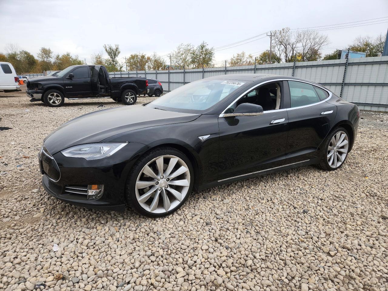 منظر 2012 TESLA MODEL S، زاوية 1