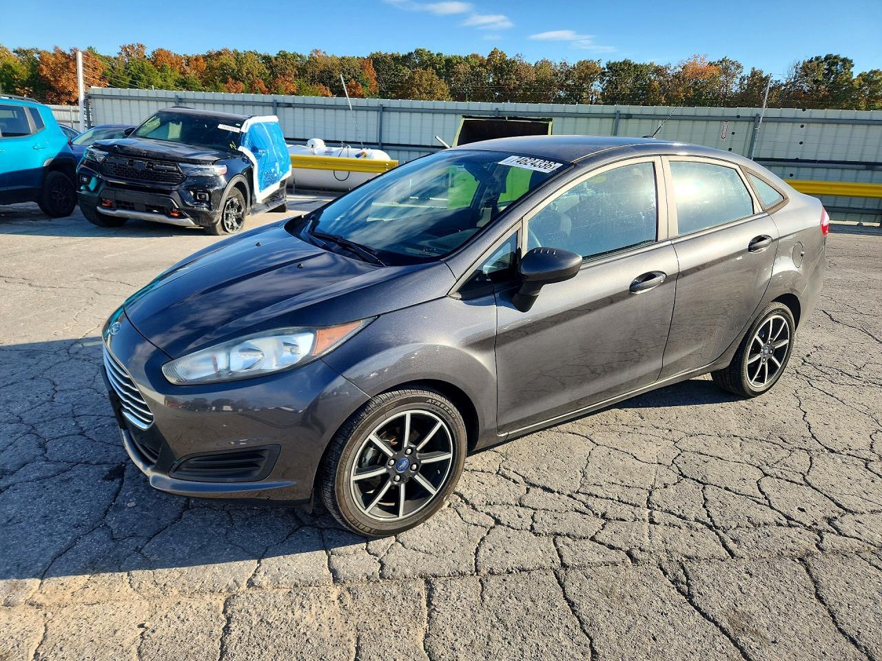 منظر 2018 FORD FIESTA SE، زاوية 1