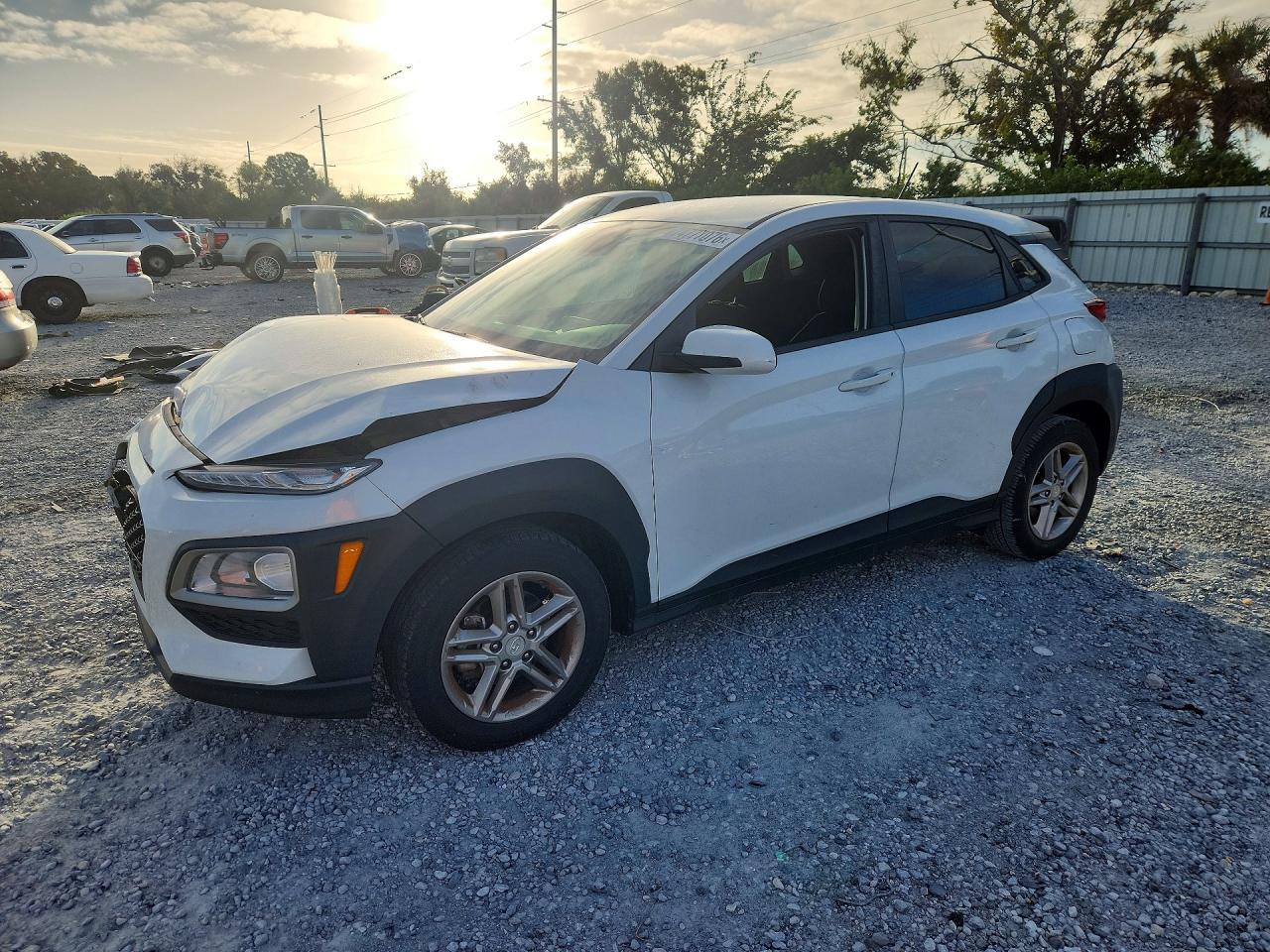 منظر 2019 HYUNDAI KONA SE، زاوية 1