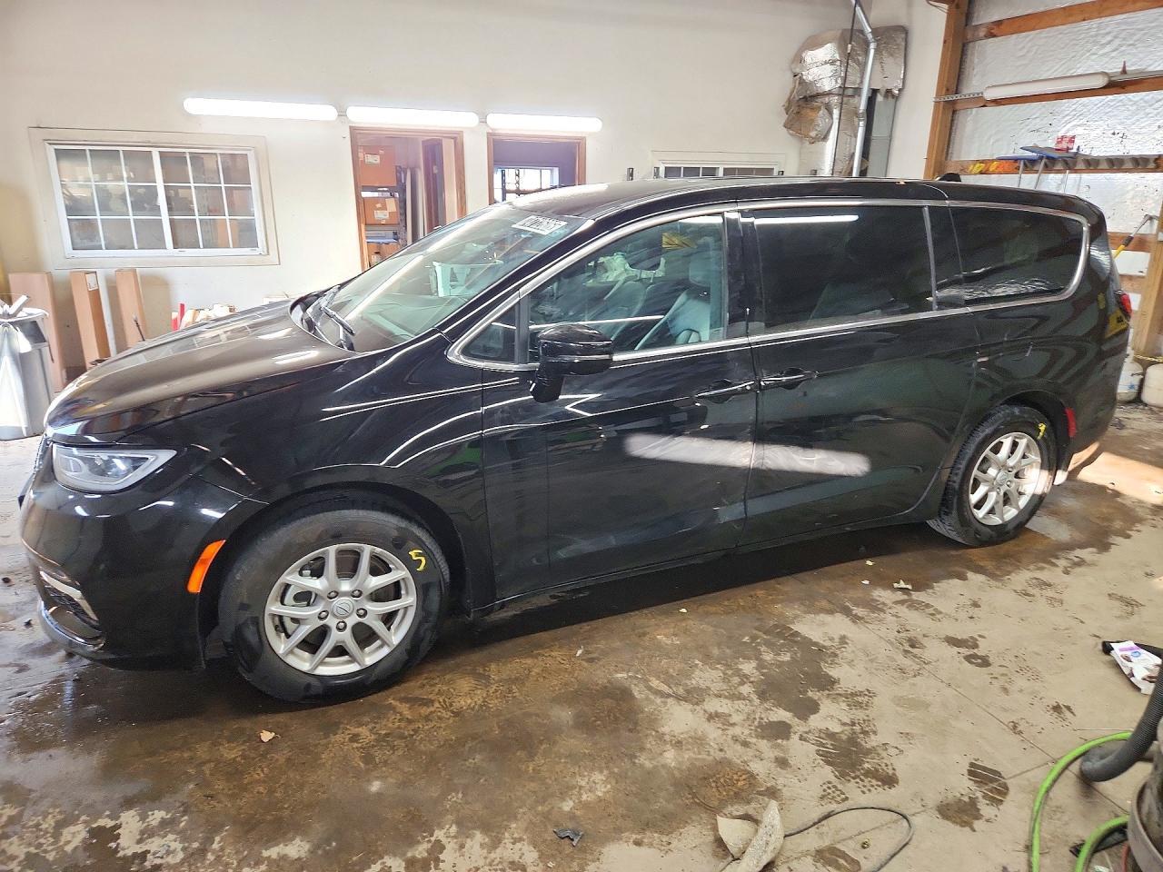 منظر 2026 CHRYSLER PACIFICA SELECT، زاوية 1