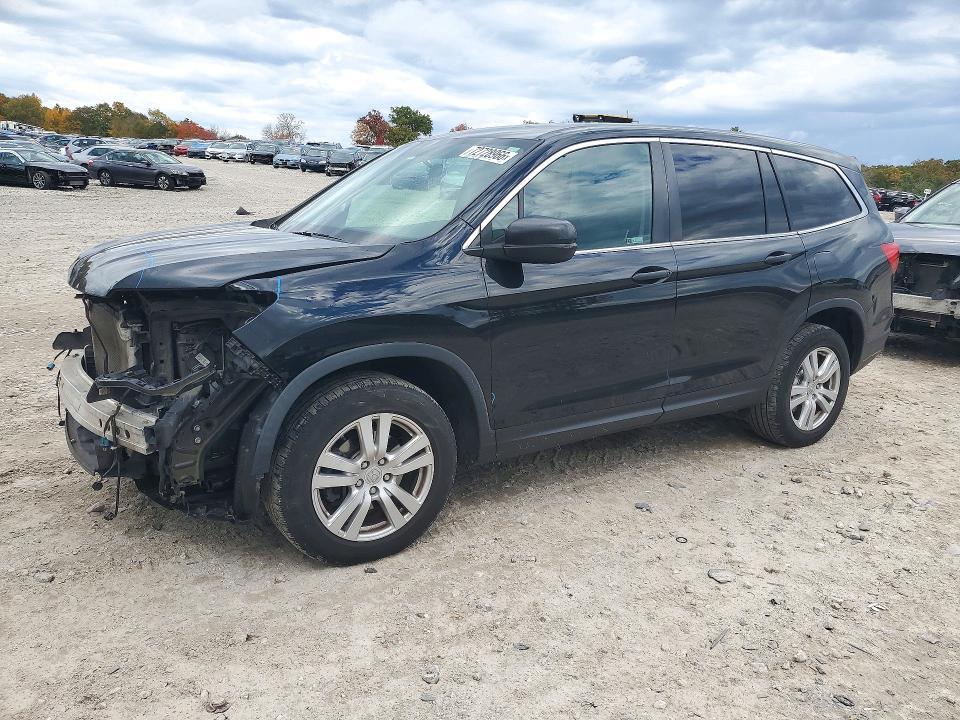 2018 HONDA PILOT LX  