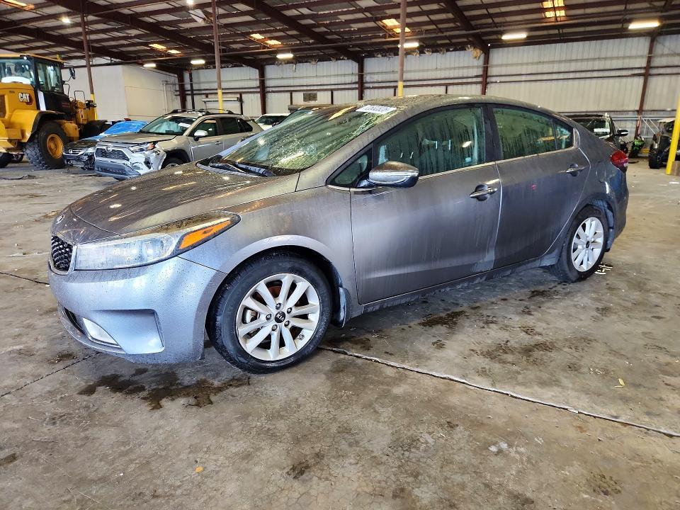2017 KIA FORTE S  