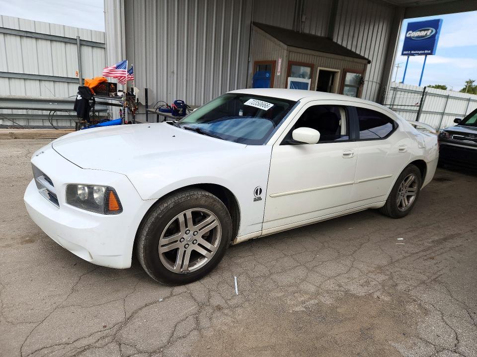 2010 DODGE CHARGER SXT  