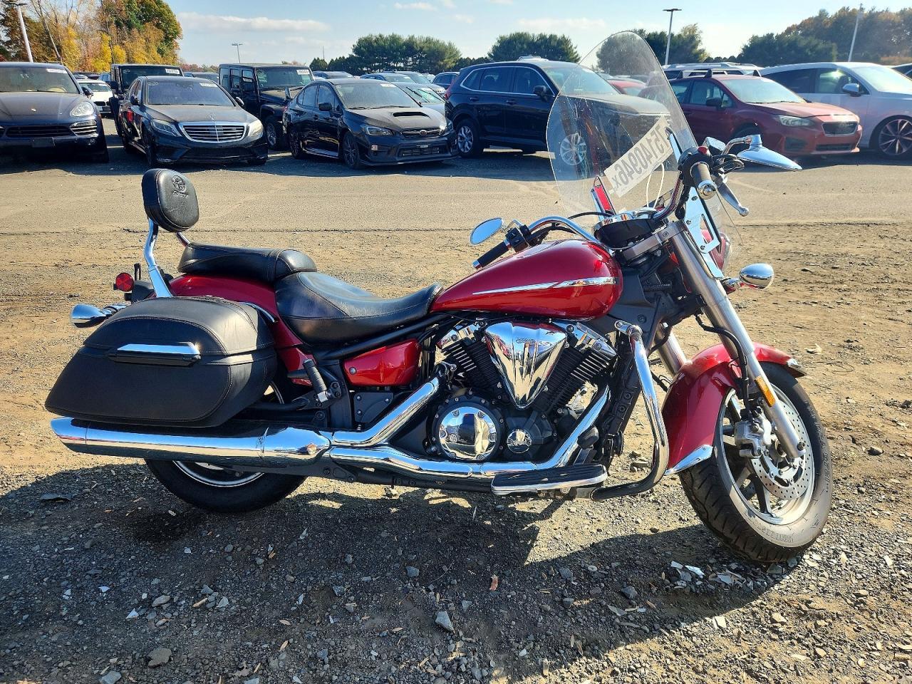 Vue de 2007 YAMAHA XVS1300 CT, angle 1