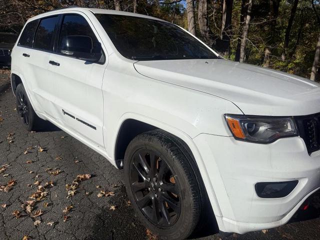 2017 JEEP GRAND CHEROKEE OVERLAND  