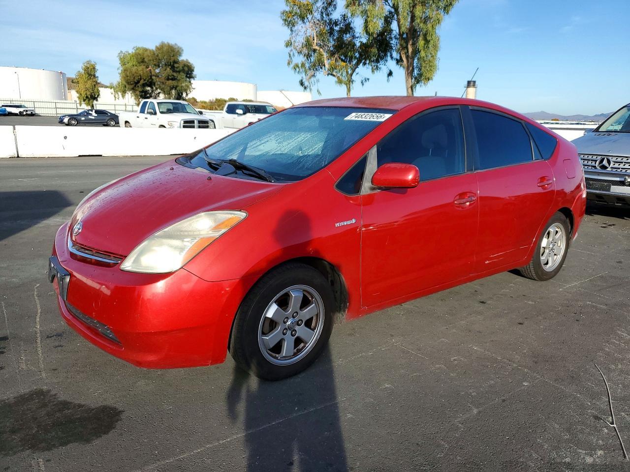 منظر 2007 TOYOTA PRIUS BASE، زاوية 1