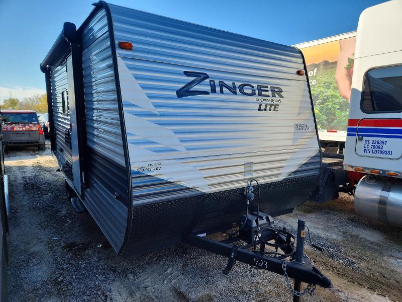 2020 CROSS ROADS ZINGER CAMPER