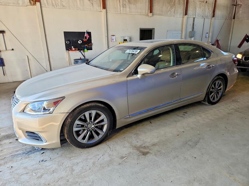 2013 LEXUS LS 460  