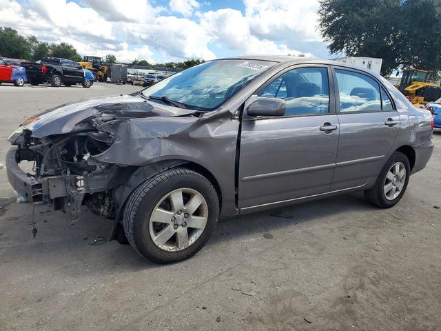 2004 TOYOTA COROLLA LE  