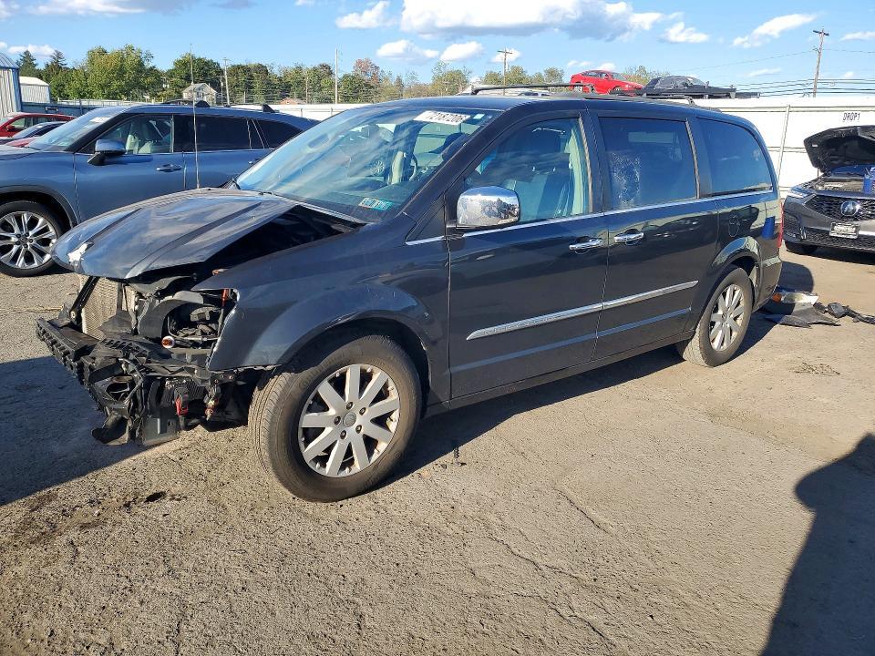 2012 CHRYSLER TOWN & COUNTRY TOURING L  