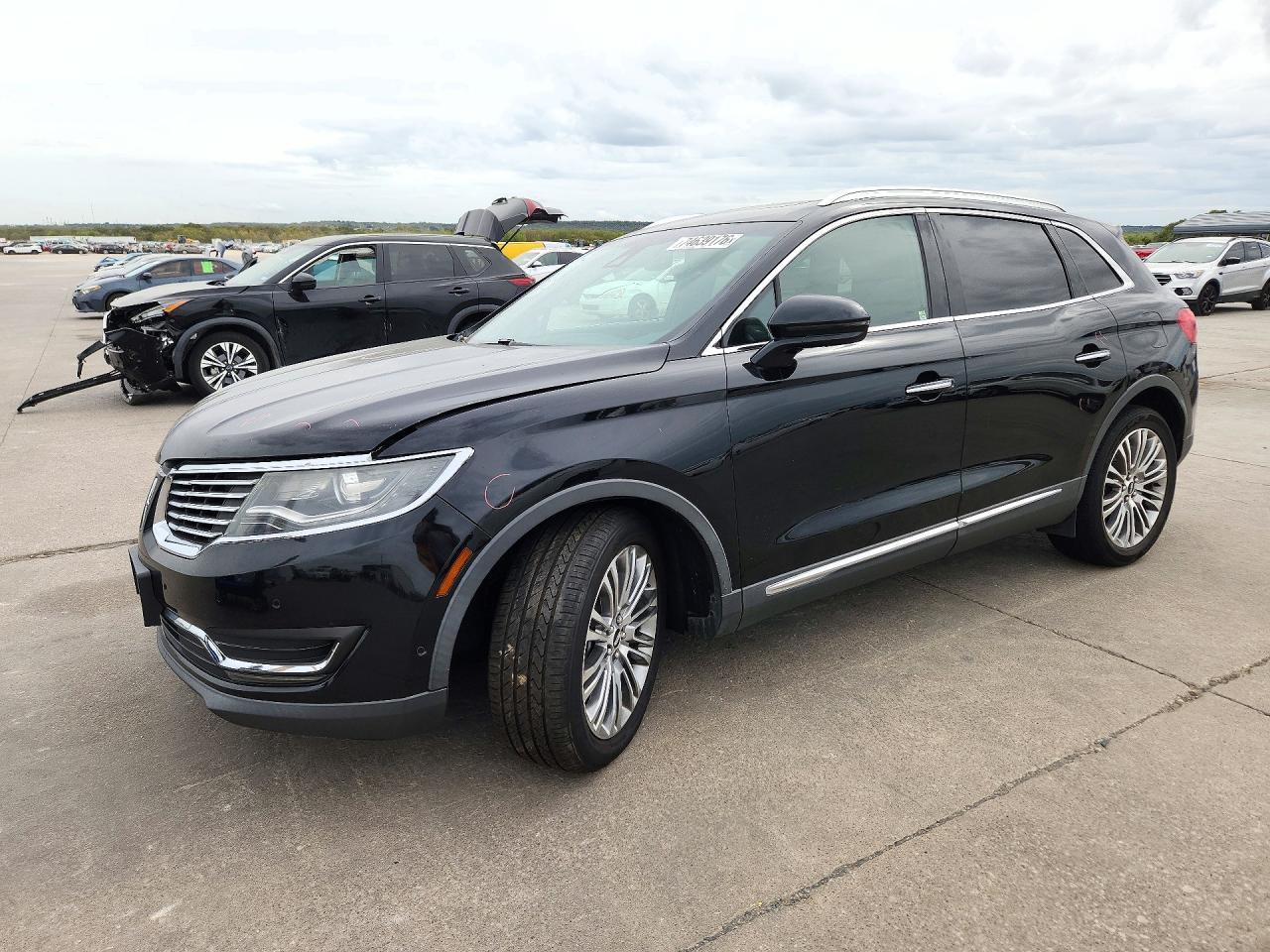 Вид 2017 LINCOLN MKX RESERVE, угол 1