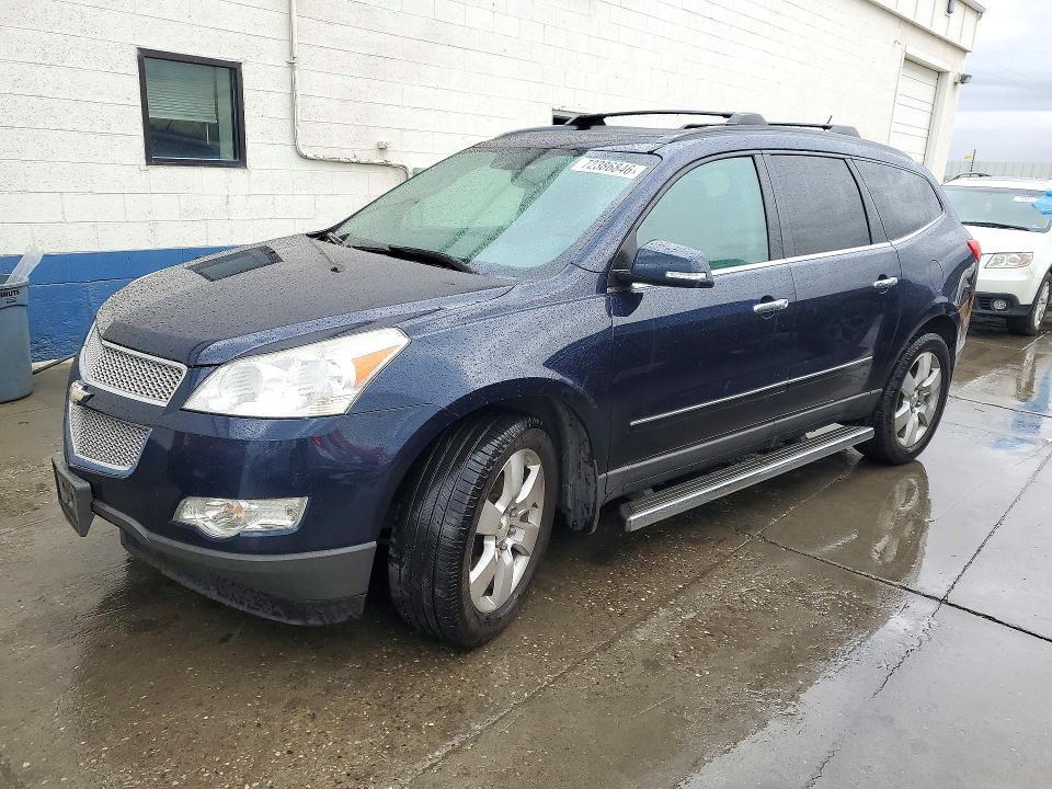 2011 CHEVROLET TRAVERSE LTZ  