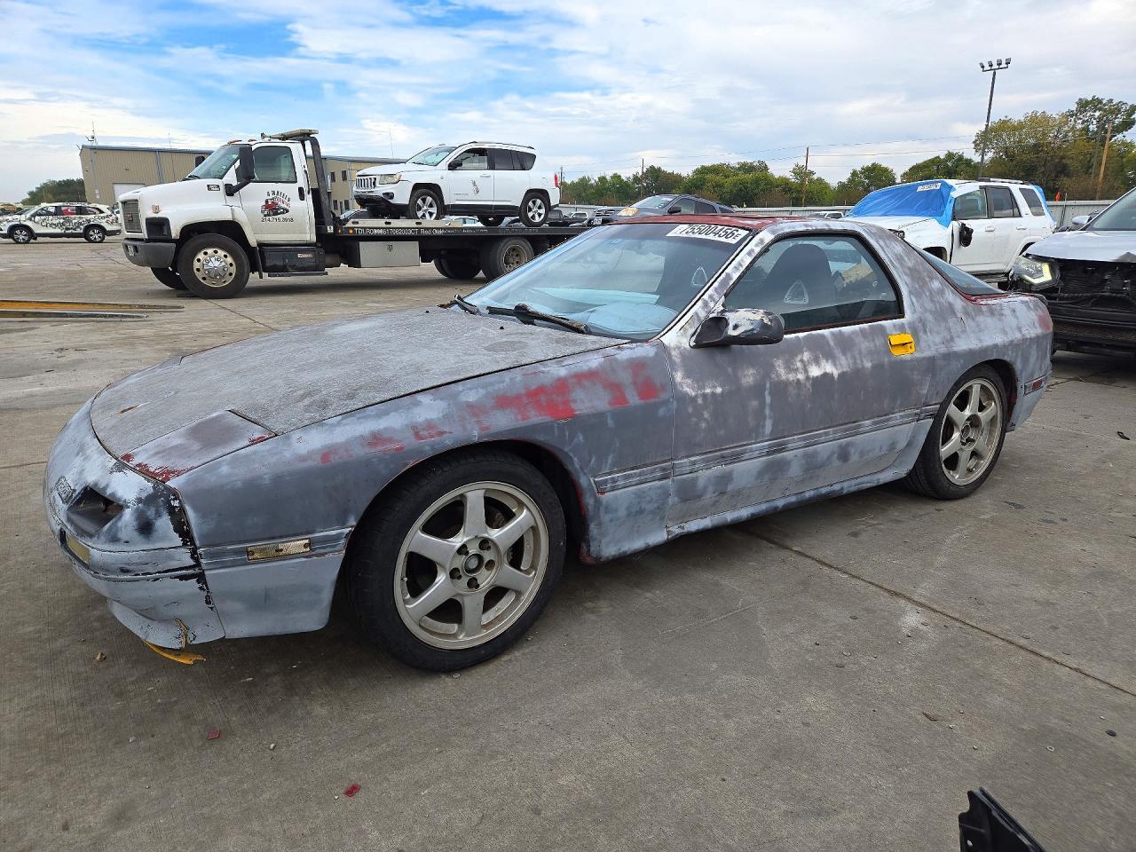 منظر 1988 MAZDA RX7، زاوية 1