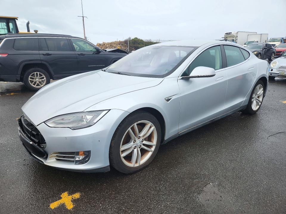 2013 TESLA MODEL S   