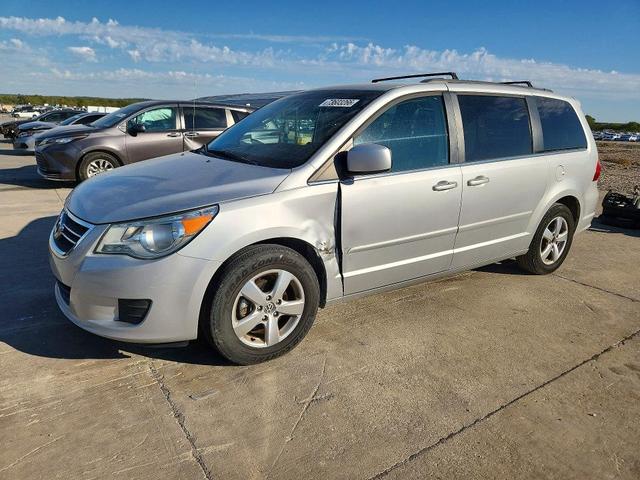 2011 VOLKSWAGEN ROUTAN SE  