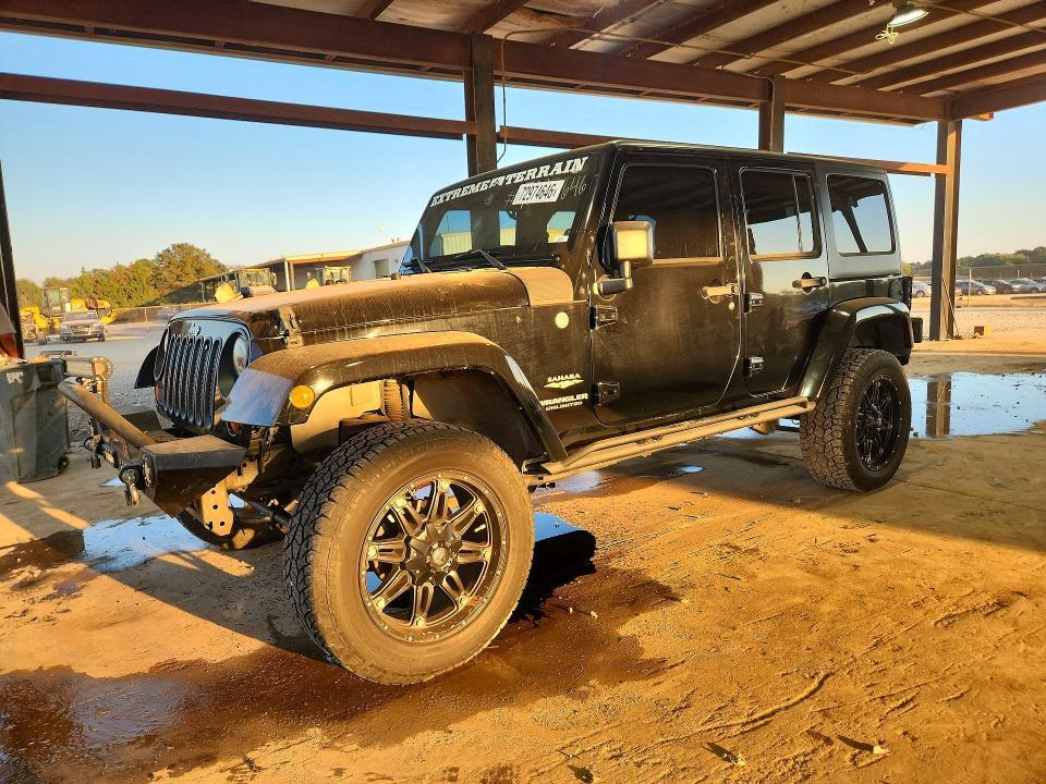 2013 JEEP WRANGLER UNLIMITED SAHARA  