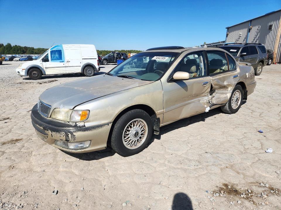 1997 INFINITI I30 BASE  