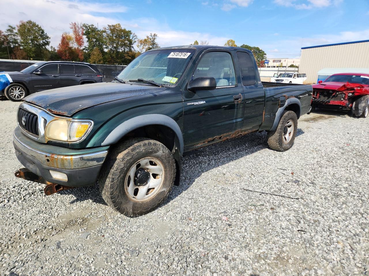 Vista de 2001 TOYOTA TACOMA SR5, ángulo 1