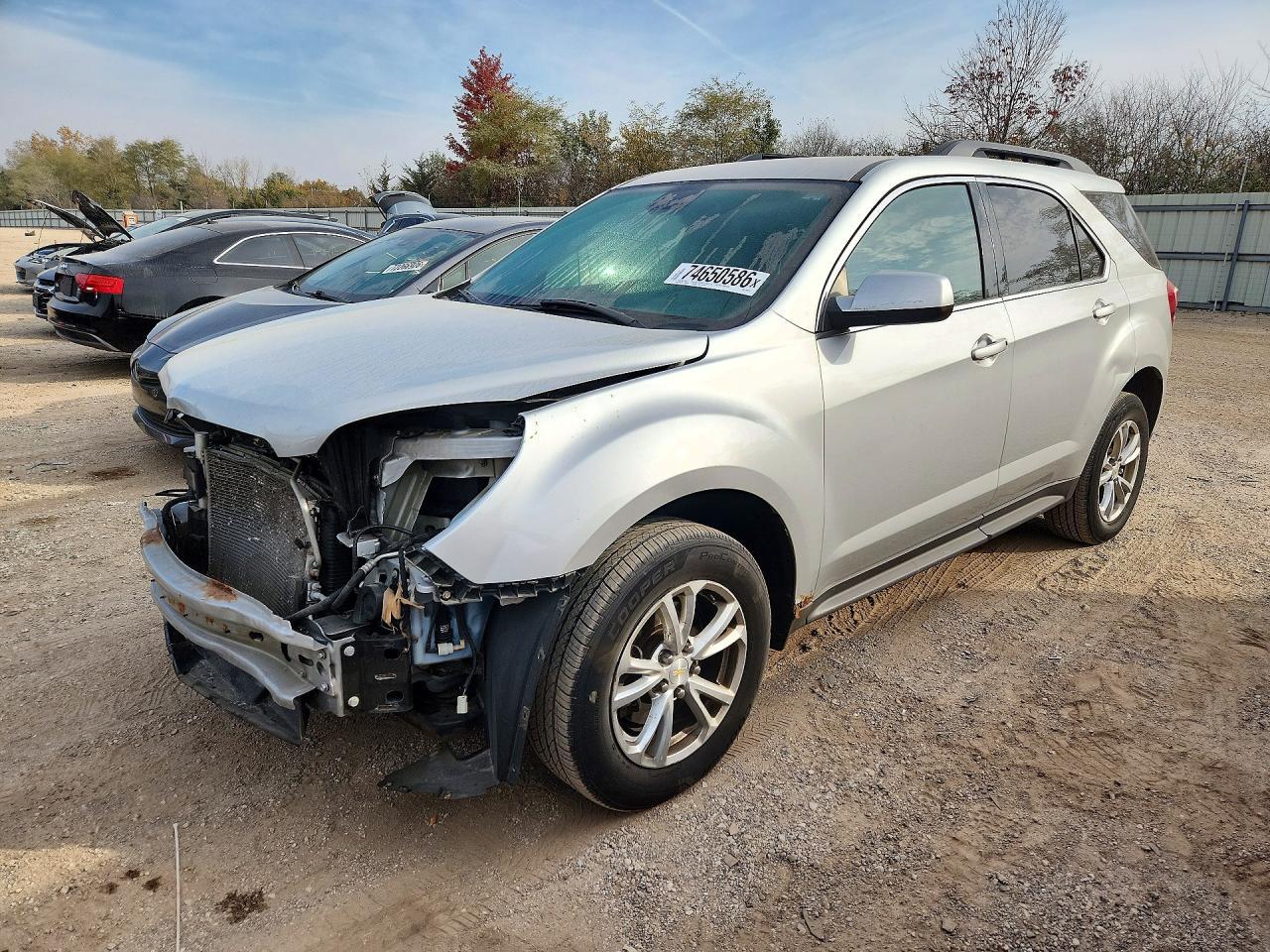 Vista de 2016 CHEVROLET EQUINOX LT, ángulo 1