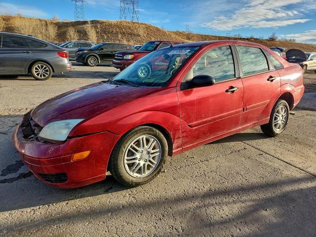 2005 FORD FOCUS ZX4  