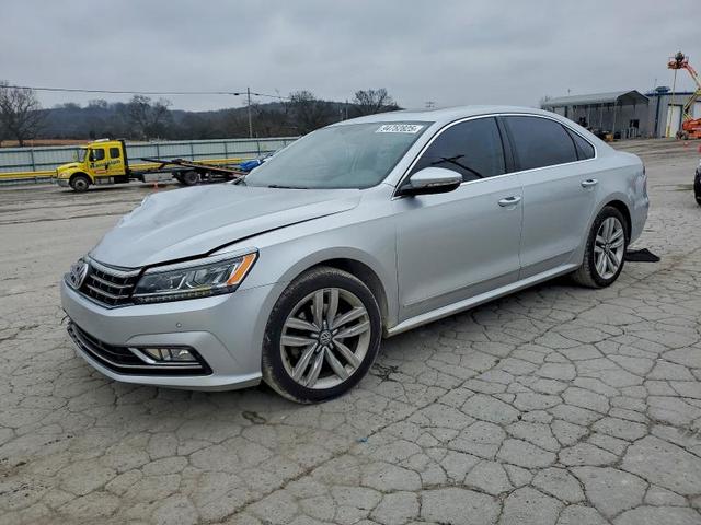 2017 VOLKSWAGEN PASSAT SE  