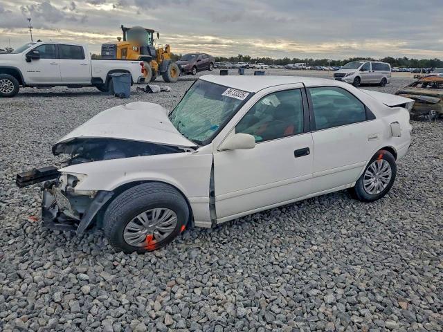 2000 TOYOTA CAMRY CE  