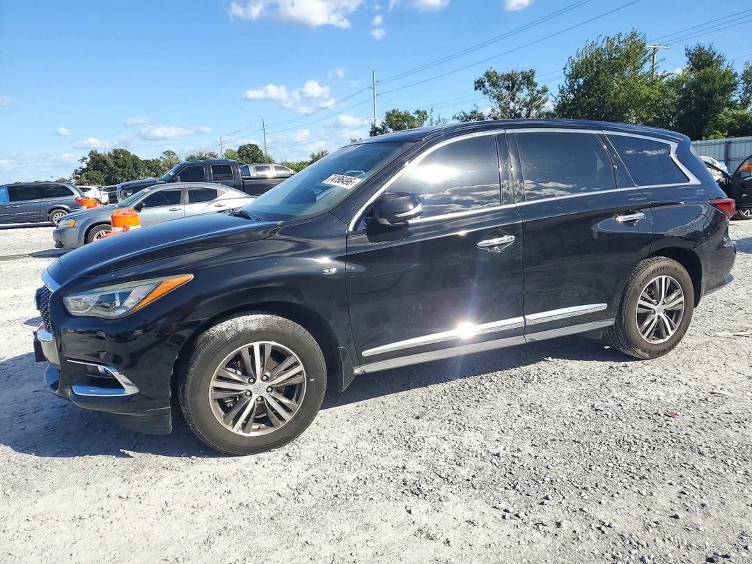 منظر 2019 INFINITI QX60 PURE، زاوية 1
