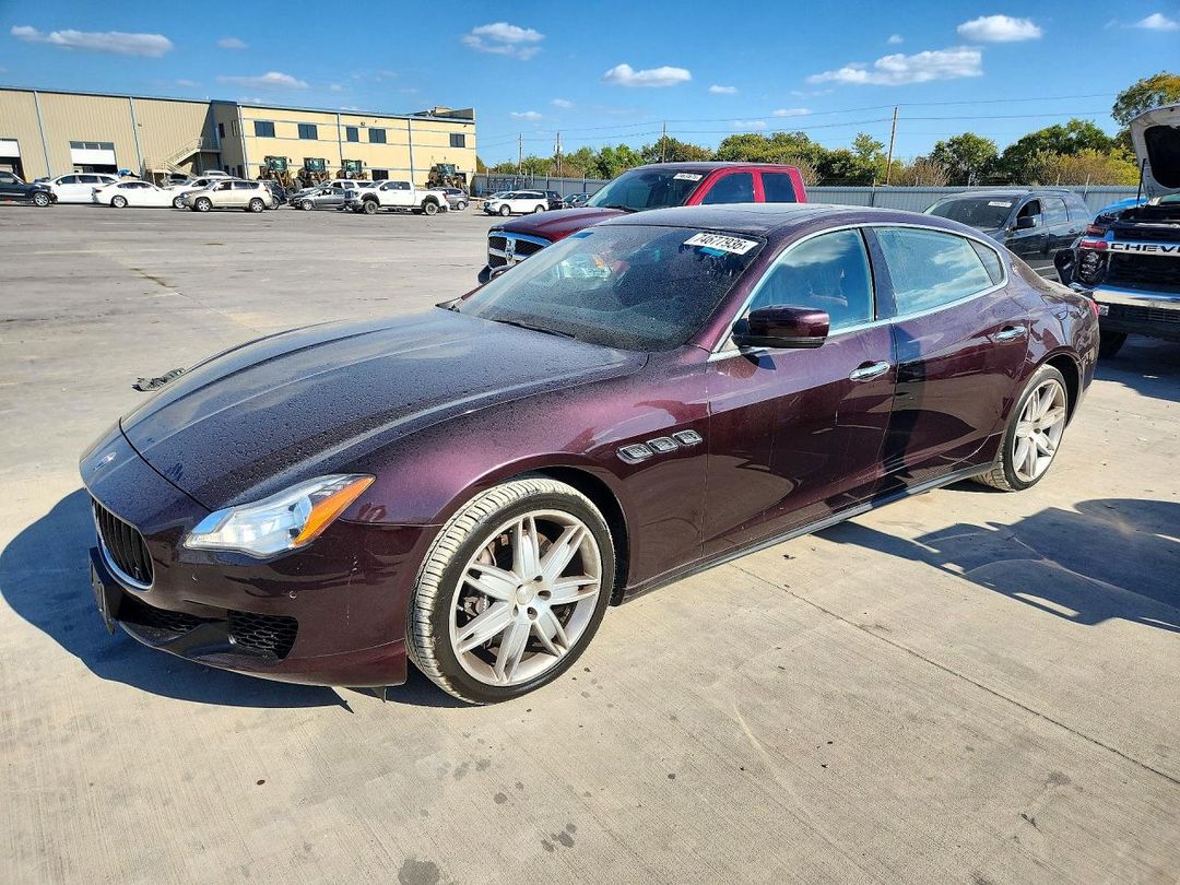 Vista de 2016 MASERATI QUATTROPORTE S, ángulo 1