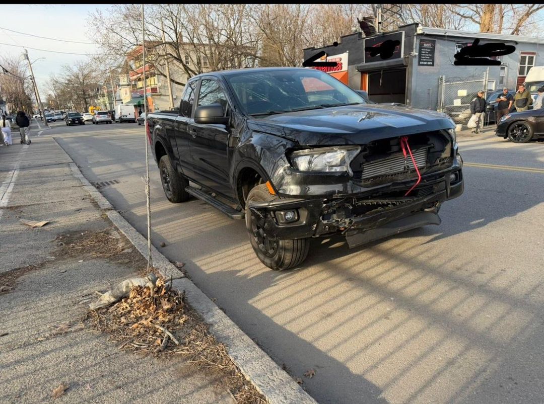منظر 2023 FORD RANGER XL، زاوية 1