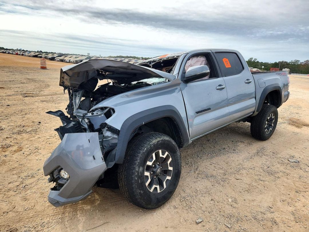 2021 TOYOTA TACOMA TRD OFF-ROAD view, angle 1