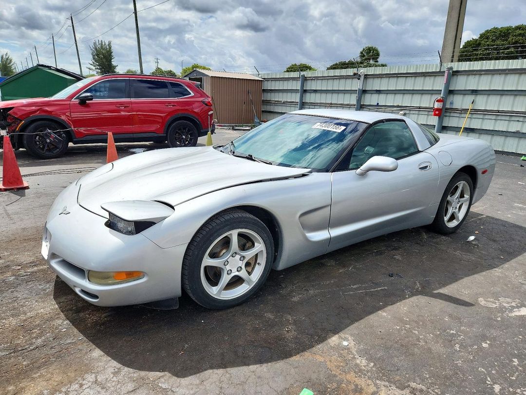 2002 CHEVROLET CORVETTE view, angle 1