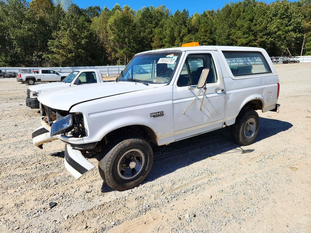 Vista de 1994 FORD BRONCO U100, ángulo 1