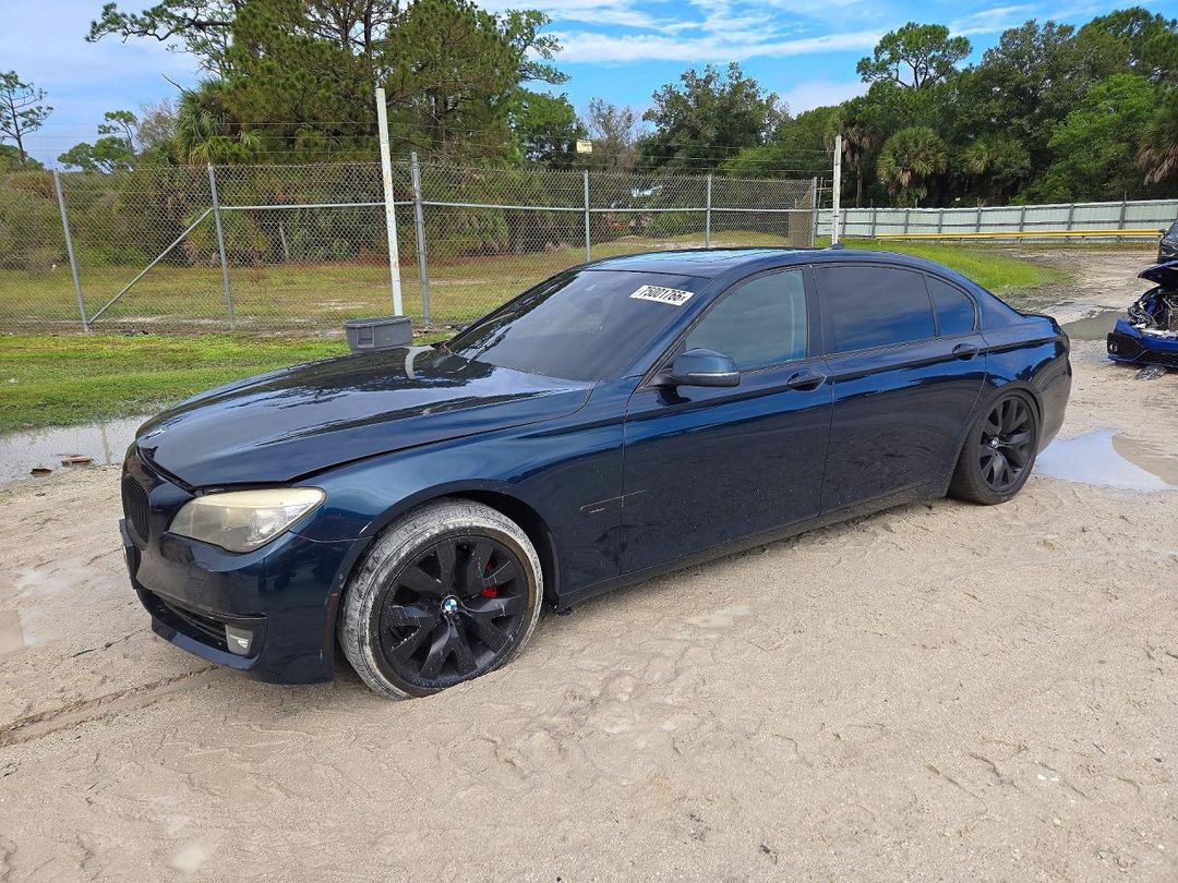 2013 BMW 740 LI view, angle 1