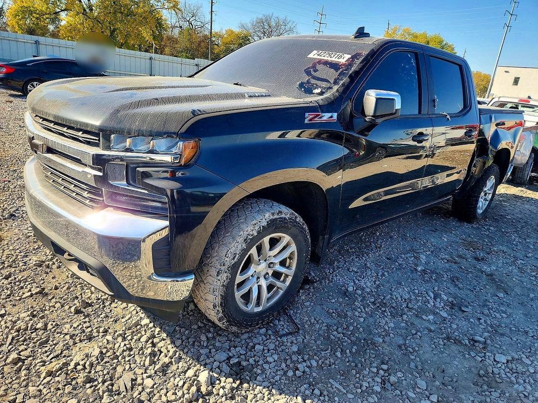 Vedere 2020 CHEVROLET SILVERADO K1500 LT, unghi 1