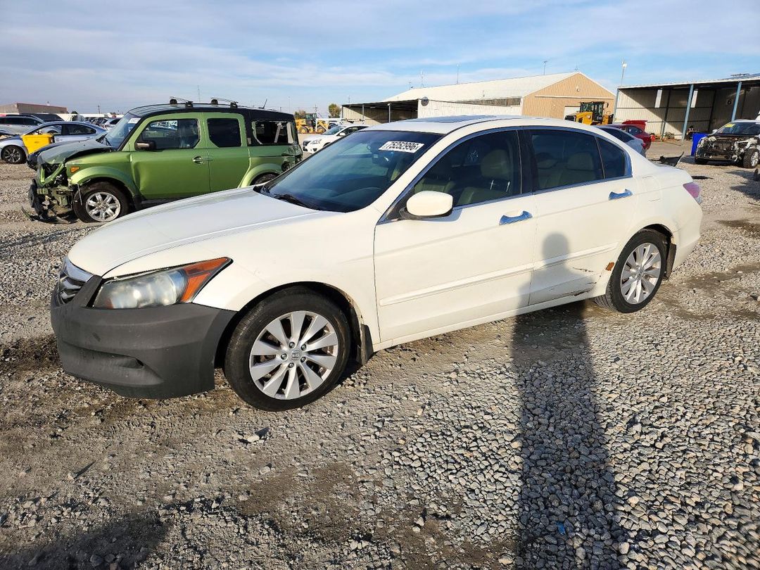 Vista de 2011 HONDA ACCORD EXL, ángulo 1