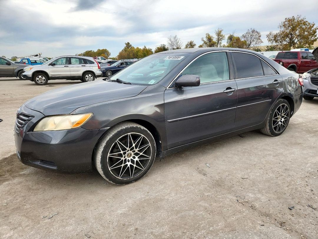 منظر 2007 TOYOTA CAMRY LE، زاوية 1