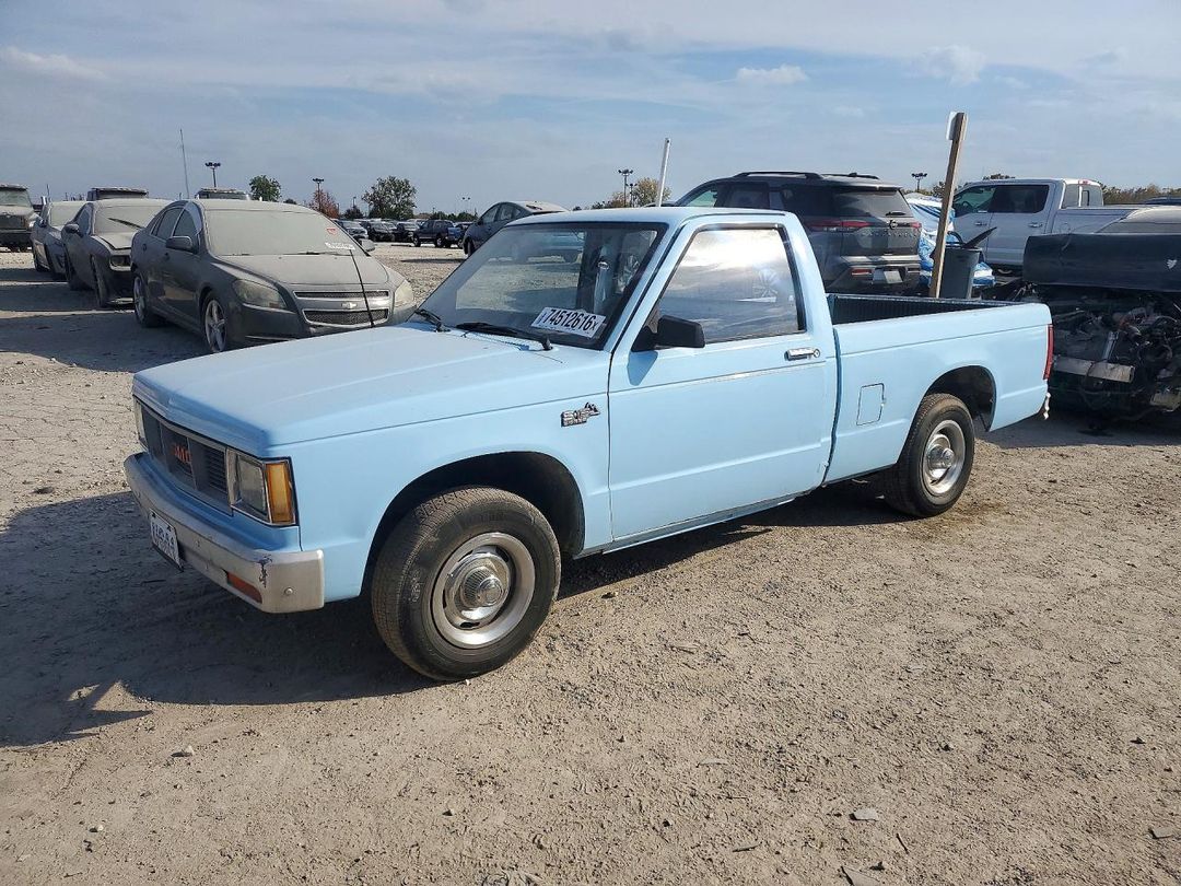 Vista de 1983 GMC S TRUCK S15, ángulo 1